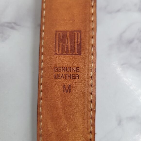 Gap Rich Orangey Brown Leather Belt With Gold Toned Buckle Women's Medium - Picture 3 of 7
